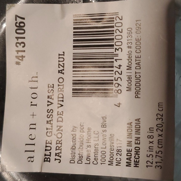 Modern Blue Glass Vase - Picture 5 of 6